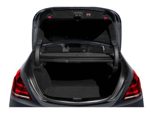 Used 2018 Mercedes-Benz S 560 Sedan image 12