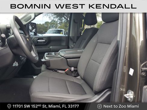 Used 2022 Chevrolet Silverado 2500 Custom w/ Custom Convenience Package image 22