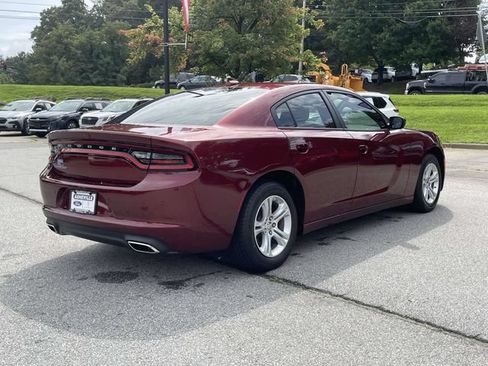 Used 2023 Dodge Charger SXT RWD image 5