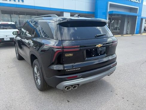 New 2026 Chevrolet Traverse LT w/ LPO, Floor Liner Package FWD image 4
