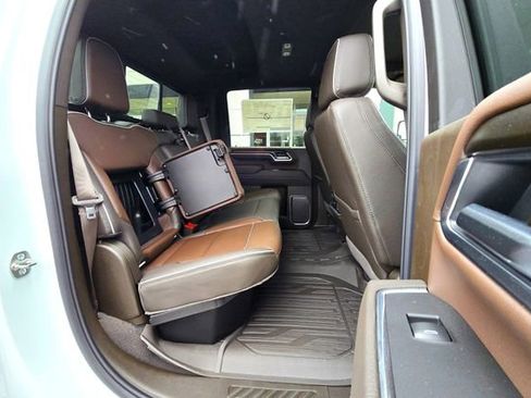 New 2025 GMC Sierra 2500 Denali w/ Denali Reserve Package AWD/4WD image 15
