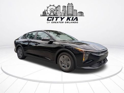 New 2026 Kia K4 FWD image 9