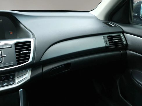 Used 2014 Honda Accord LX image 24