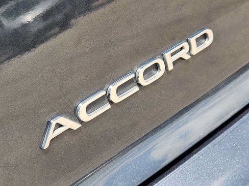 Used 2024 Honda Accord EX-L image 11