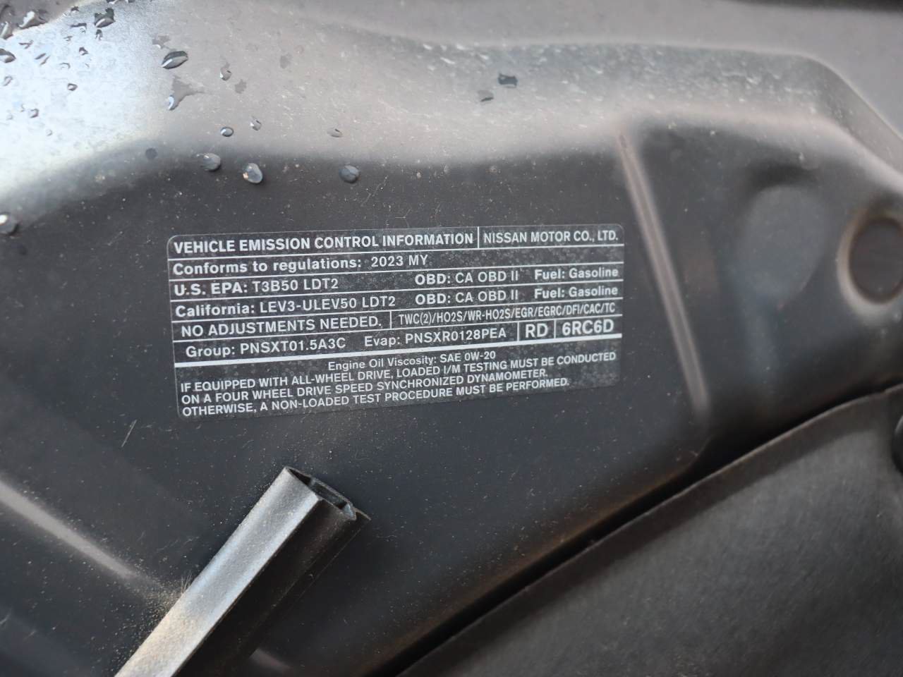 Used 2023 Nissan Rogue S AWD/4WD image 7
