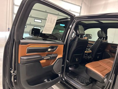 Used 2019 RAM 1500 Laramie Longhorn AWD/4WD image 31