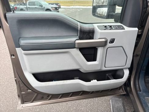 Used 2022 Ford F350 Limited image 16