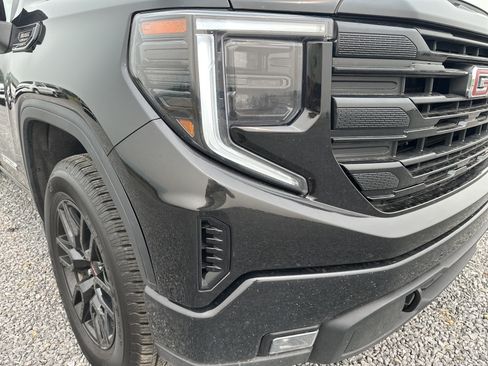Used 2025 GMC Sierra 1500 Elevation AWD/4WD image 10