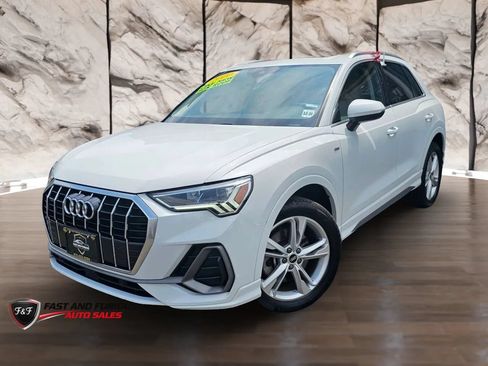 Used 2022 Audi Q3 2.0T Premium Plus AWD/4WD image 2