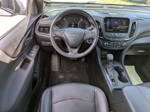 Used 2022 Chevrolet Equinox RS w/ RS Leather Package image 14