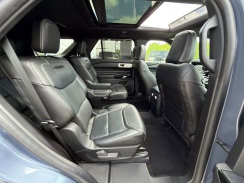 Used 2021 Ford Explorer ST w/ Equipment Group 401A AWD/4WD image 10