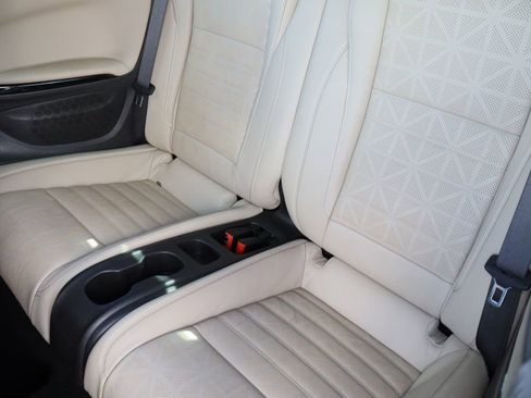 Used 2017 Buick Cascada Premium image 21