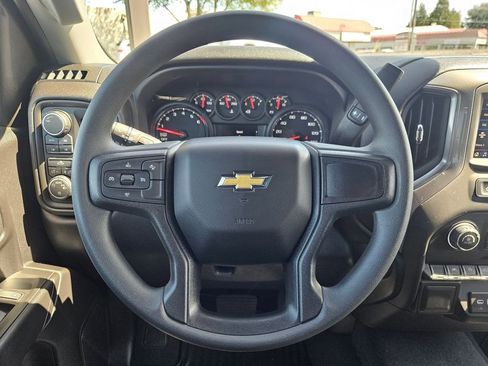 New 2026 Chevrolet Silverado 1500 W/T w/ Z71 Off-Road Package AWD/4WD image 14