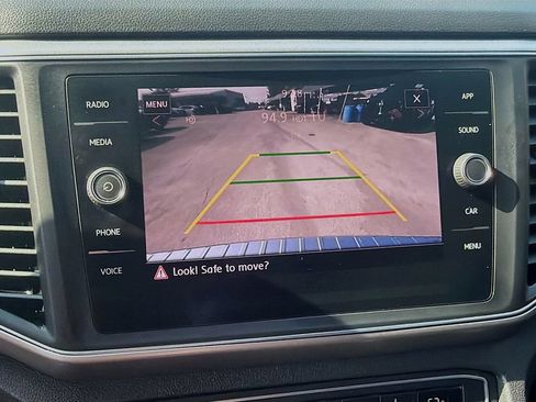 Used 2019 Volkswagen Atlas SE FWD image 12