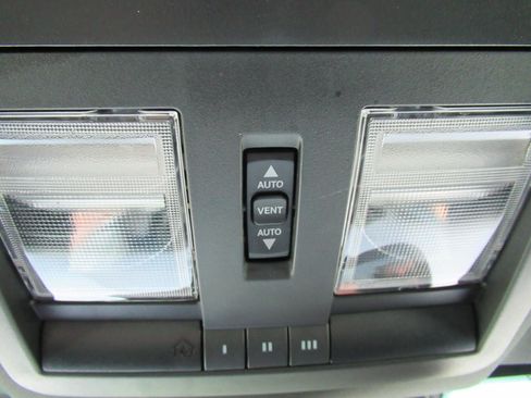 Used 2020 Dodge Challenger SXT w/ Plus Package RWD image 31