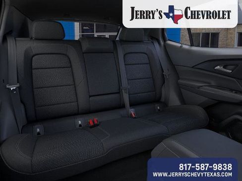 New 2026 Chevrolet Equinox EV LT image 19