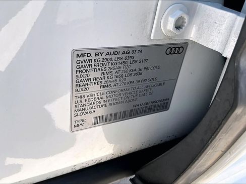 Used 2025 Audi Q7 2.0T Premium w/ Convenience Package AWD/4WD image 32