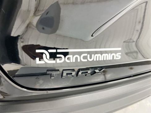 Used 2024 Chevrolet Trax RS w/ Sunroof Package image 27