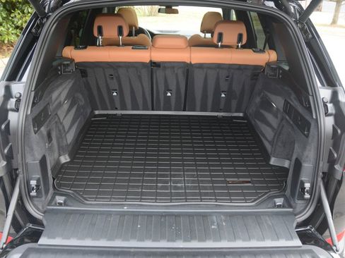 Used 2023 BMW X5 xDrive40i w/ Executive Package image 25