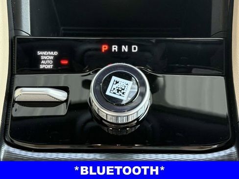 New 2025 Jeep Grand Cherokee Limited image 16