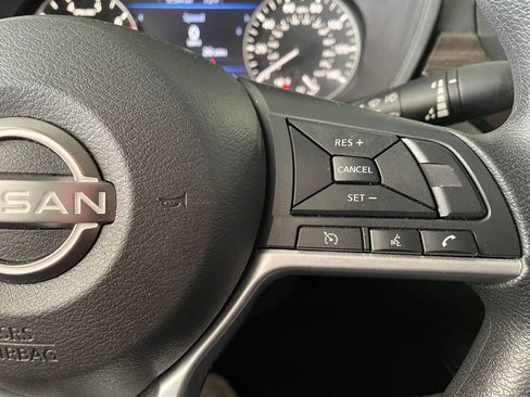 Used 2023 Nissan Altima 2.5 SV image 18