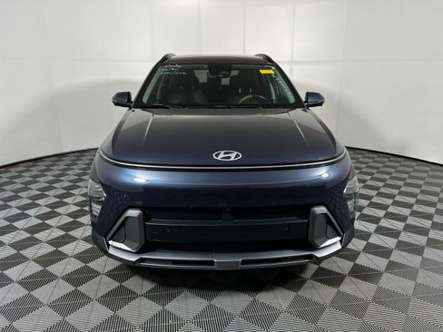 Used 2024 Hyundai Kona Limited image 2