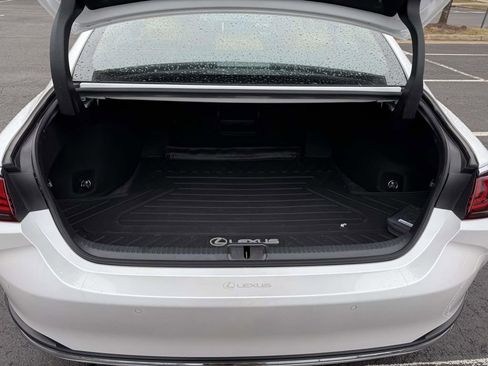 Used 2024 Lexus ES 300h Ultra Luxury w/ Accessory Package (Z1) image 28