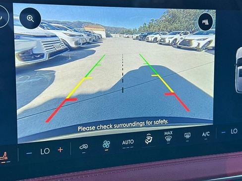 Used 2023 Lincoln Corsair Reserve w/ Jet Appearance Package image 22