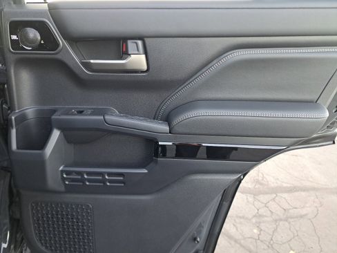 New 2025 Toyota 4Runner Limited image 27