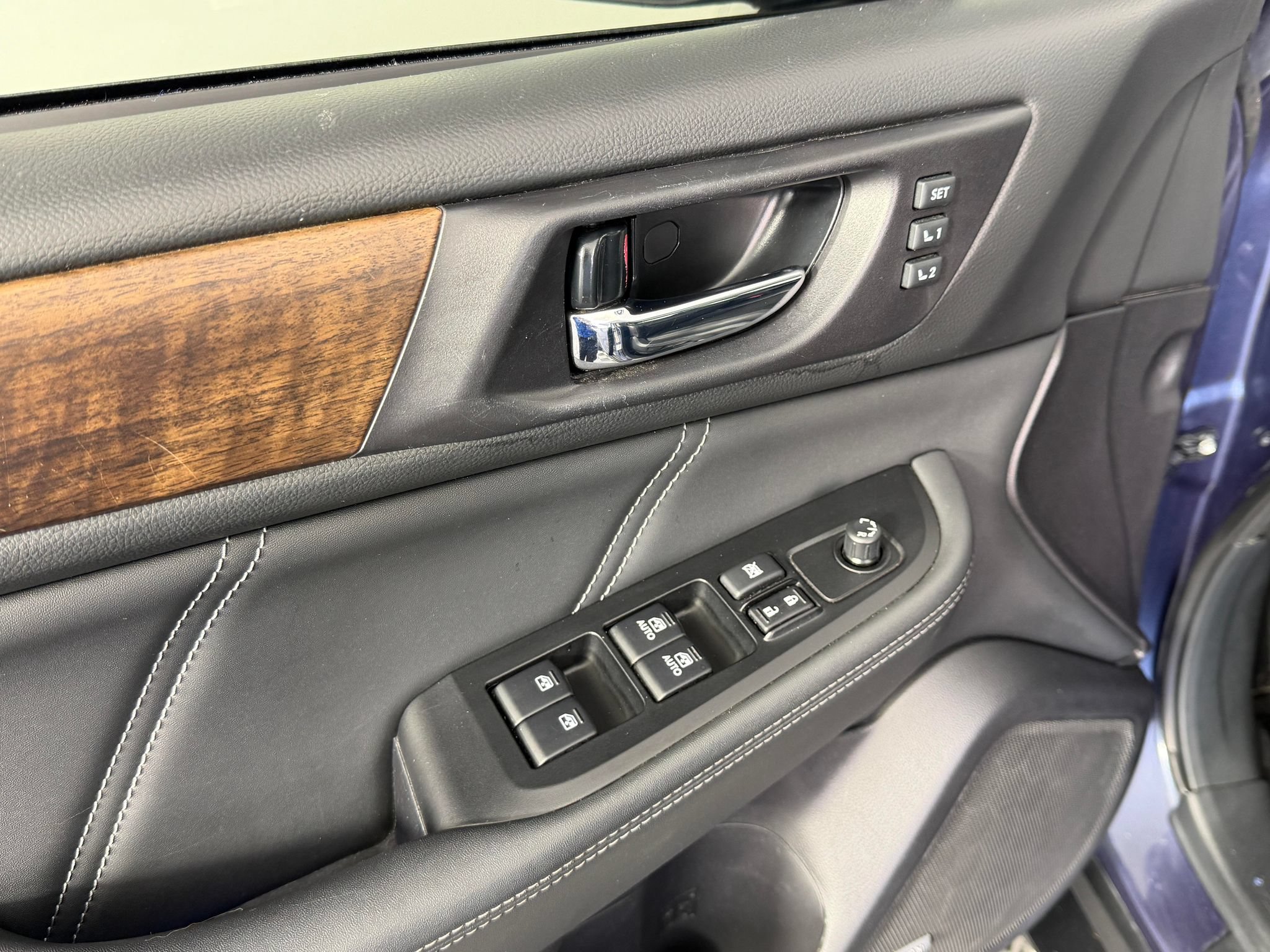 Used 2018 Subaru Outback 2.5i Limited AWD/4WD image 32