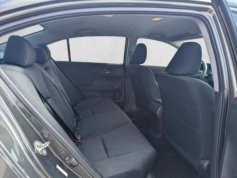 Used 2014 Honda Accord LX image 17