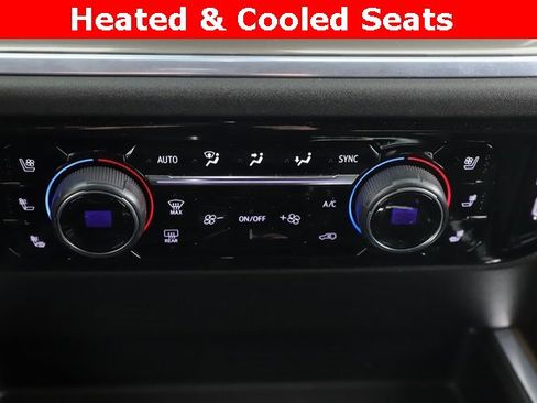 Used 2022 Chevrolet Silverado 1500 High Country image 4