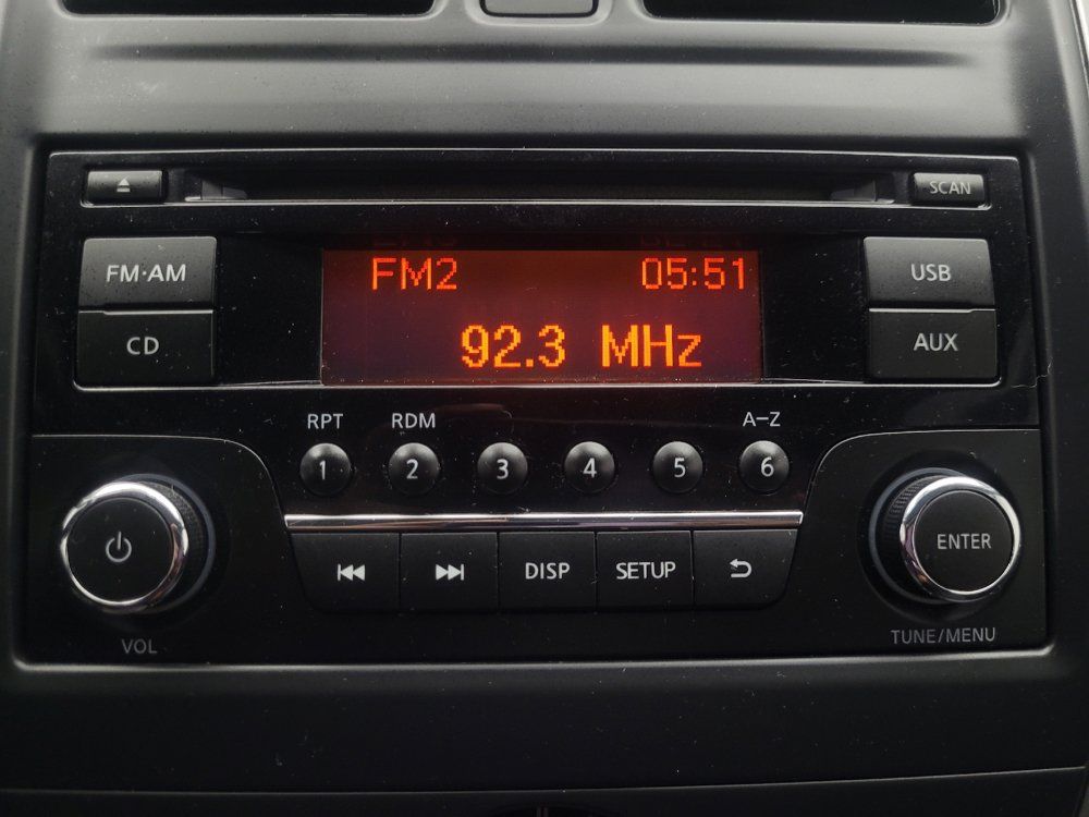 Used 2017 Nissan Versa SV FWD image 25