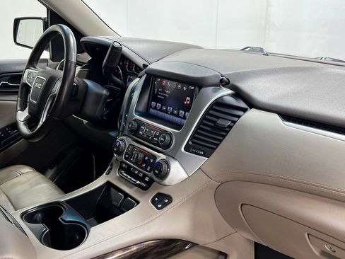 Used 2016 GMC Yukon SLT w/ Open Road Package AWD/4WD image 22