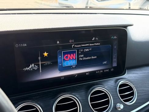 Used 2020 Mercedes-Benz E 350 Sedan image 27