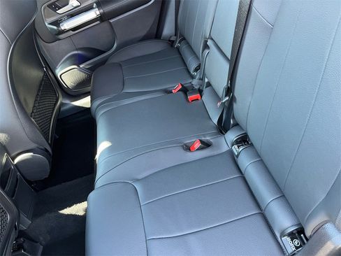 Certified 2025 Mercedes-Benz GLB 250 4MATIC image 13