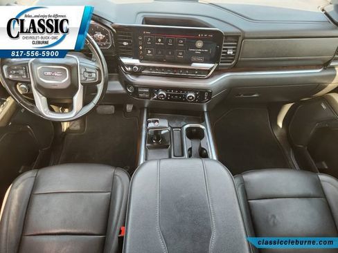 Used 2024 GMC Sierra 1500 SLT AWD/4WD image 2