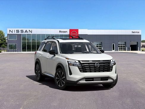 New 2026 Nissan Pathfinder Platinum AWD/4WD image 4