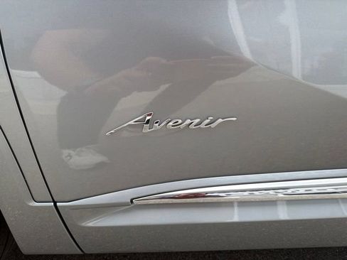 Certified 2023 Buick Envision Avenir FWD image 11