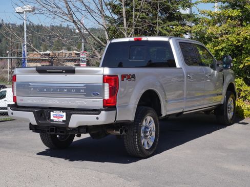 Used 2019 Ford F350 Platinum w/ Platinum Ultimate Package image 29