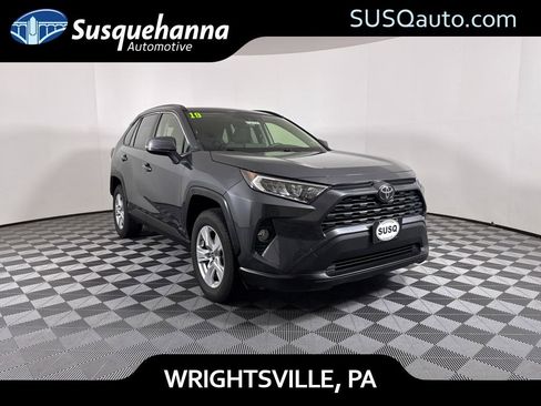 Used 2019 Toyota RAV4 XLE image 1