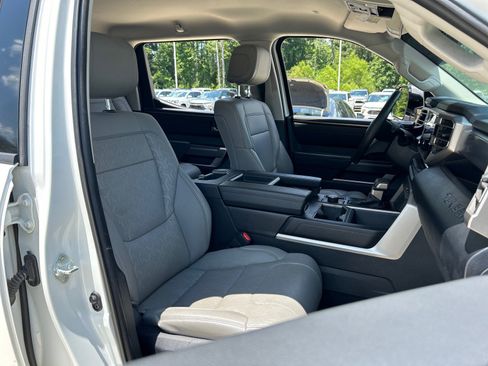 Used 2023 Toyota Tundra SR5 w/ SR5 Premium Package AWD/4WD image 19