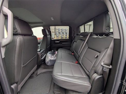 New 2026 GMC Sierra 3500 Denali w/ Denali Reserve Package image 30