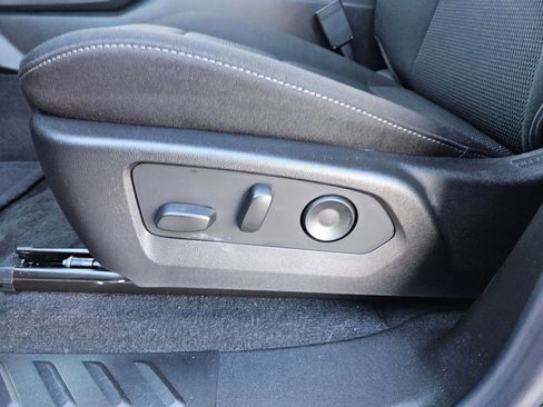 New 2026 GMC Canyon Elevation w/ Convenience Package image 23