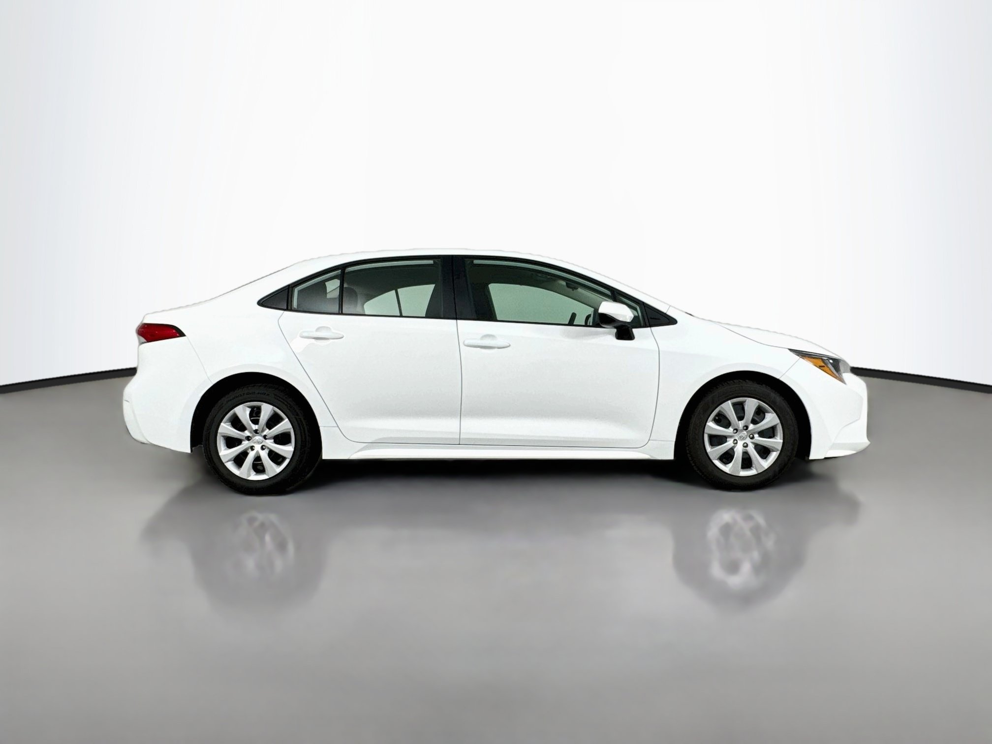 Certified 2025 Toyota Corolla LE FWD image 8