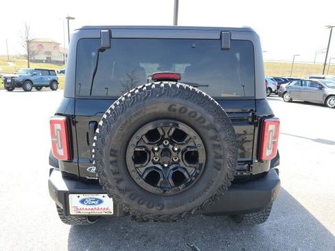 Certified 2023 Ford Bronco Wildtrak image 4