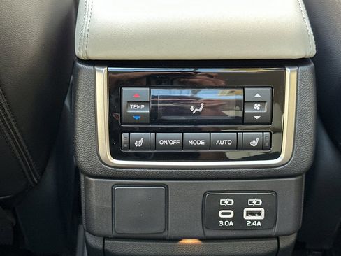 New 2026 Subaru Ascent Limited image 14