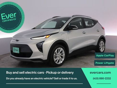 Used 2022 Chevrolet Bolt EUV LT FWD image 1