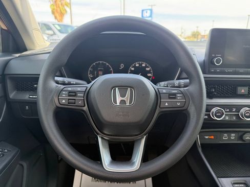 Used 2025 Honda CR-V EX image 17