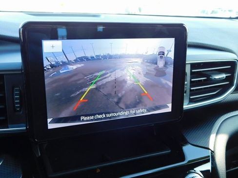 Used 2022 Ford Explorer ST image 47